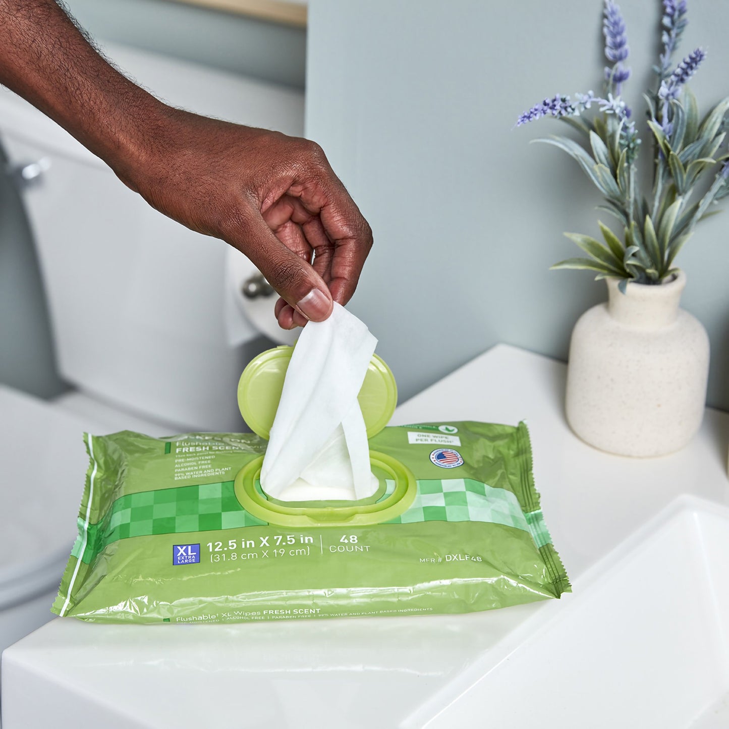 WIPE, WET FLUSHABLE XL SCENTEDSFT PK W/LID (48/PK 12PK/CS)