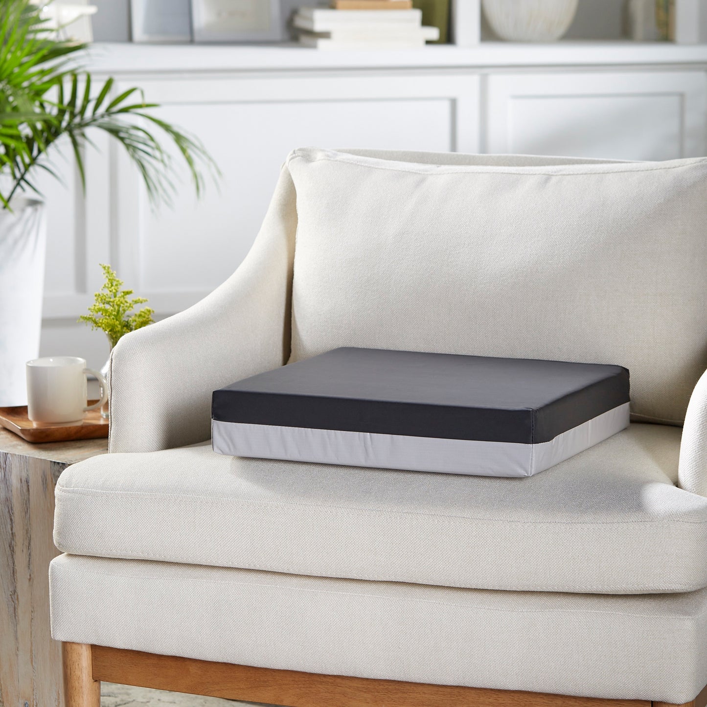 CUSHION, W/C GEL2 20X16X2 (4/ CS)