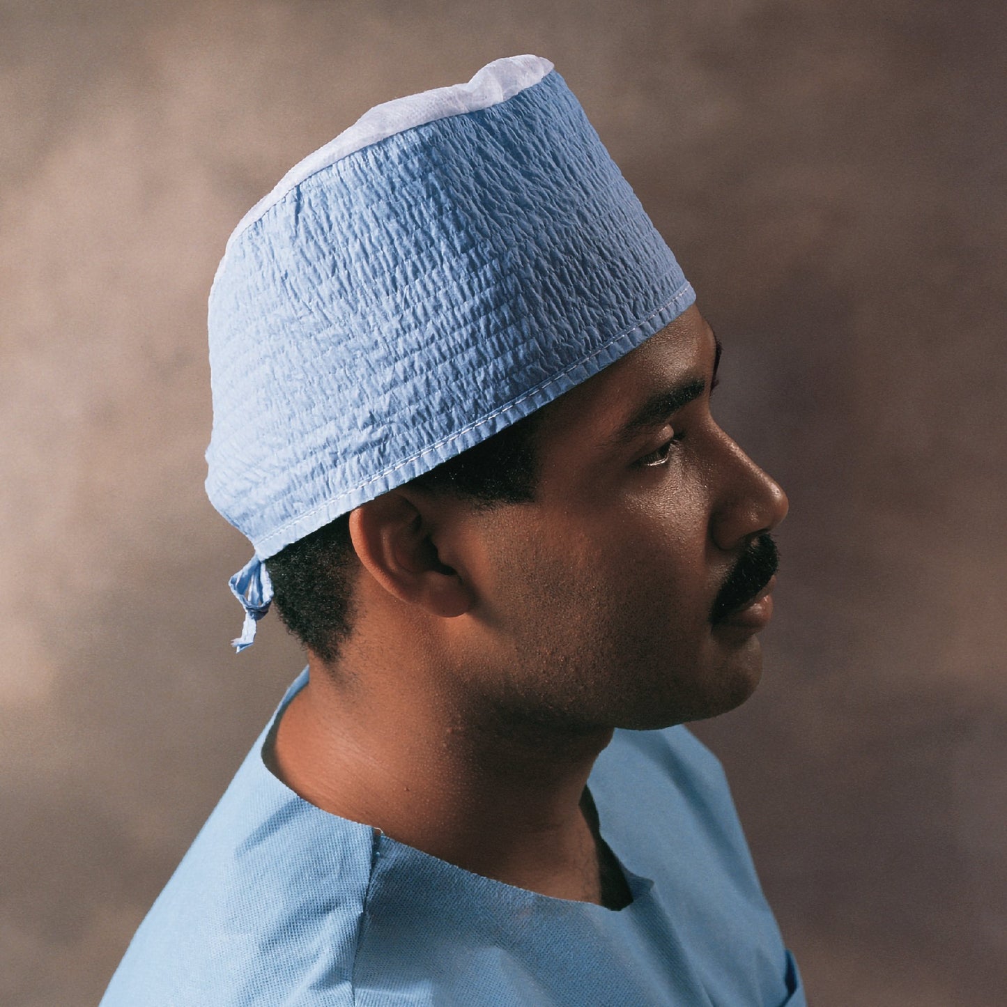 CAP, SURGEON BLU LG (100/BX) KIMCLK