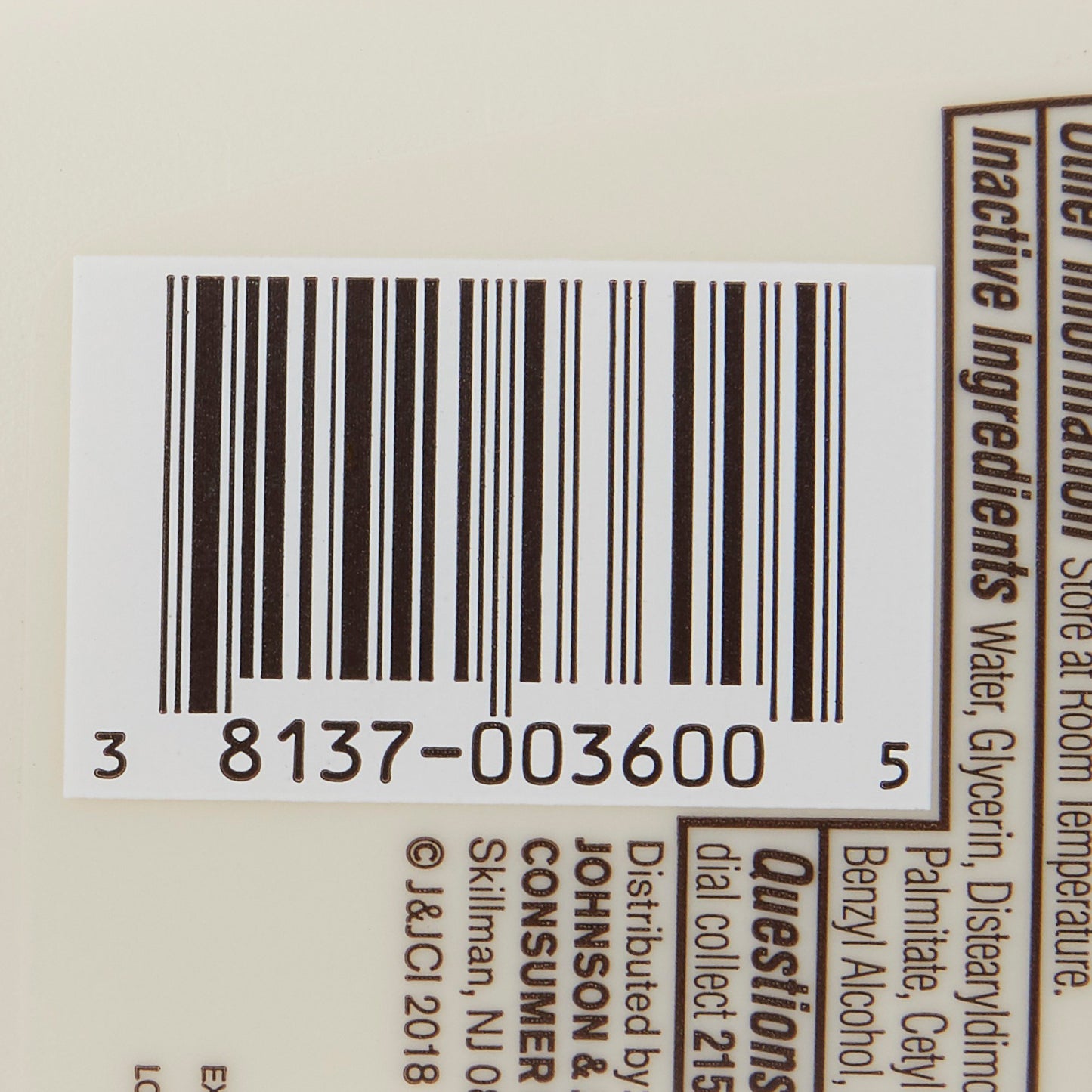 LOTION, AVEENO MOISTURE W/PUMP12OZ (12/CS) J&JOTC