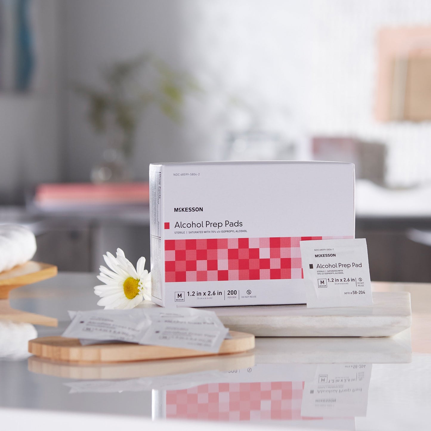 PAD, ALCOHOL PREP STR MED (200/BX 20BX/CS)