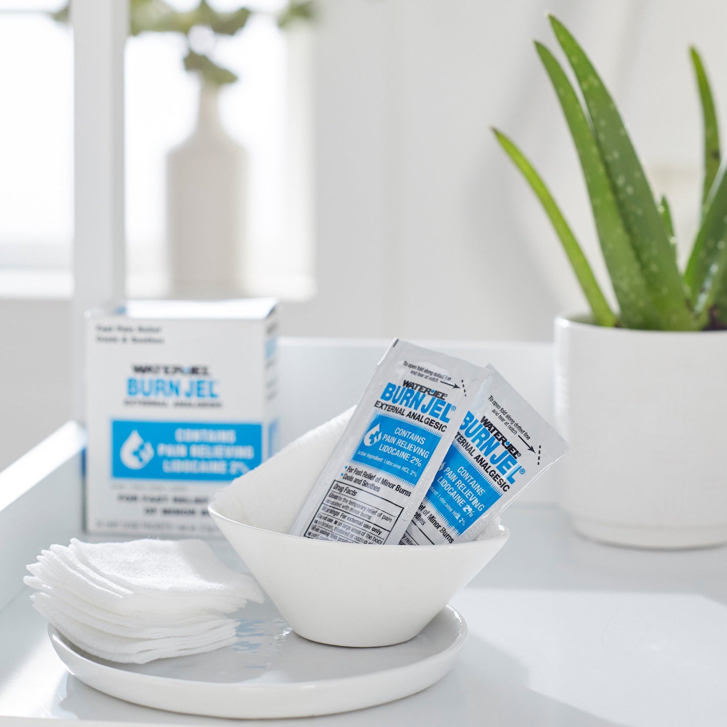 GEL, BURN WATERJEL 1/8 OZ PKT (25/BX 24BX/CS)