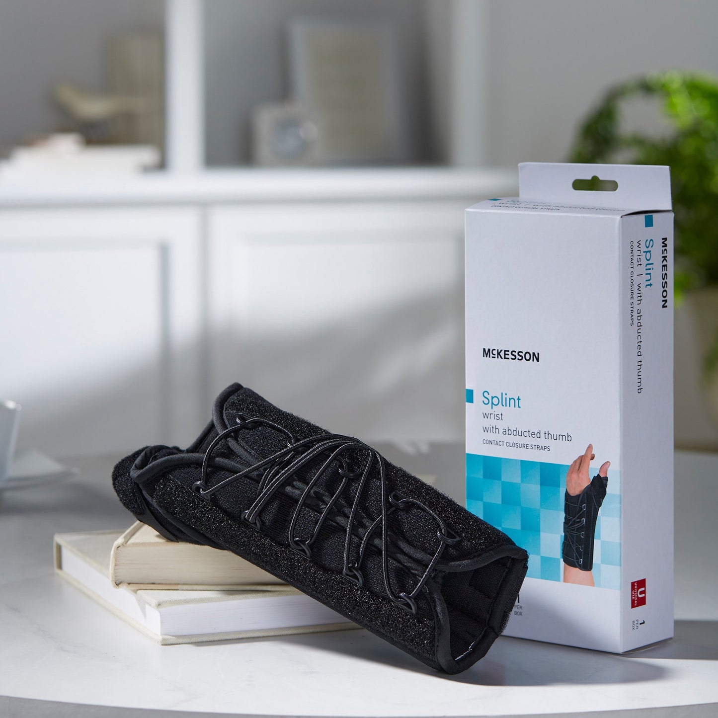 WRIST SPLINT, W/ABDUCTED THUMB RT UNIVERSAL 10"