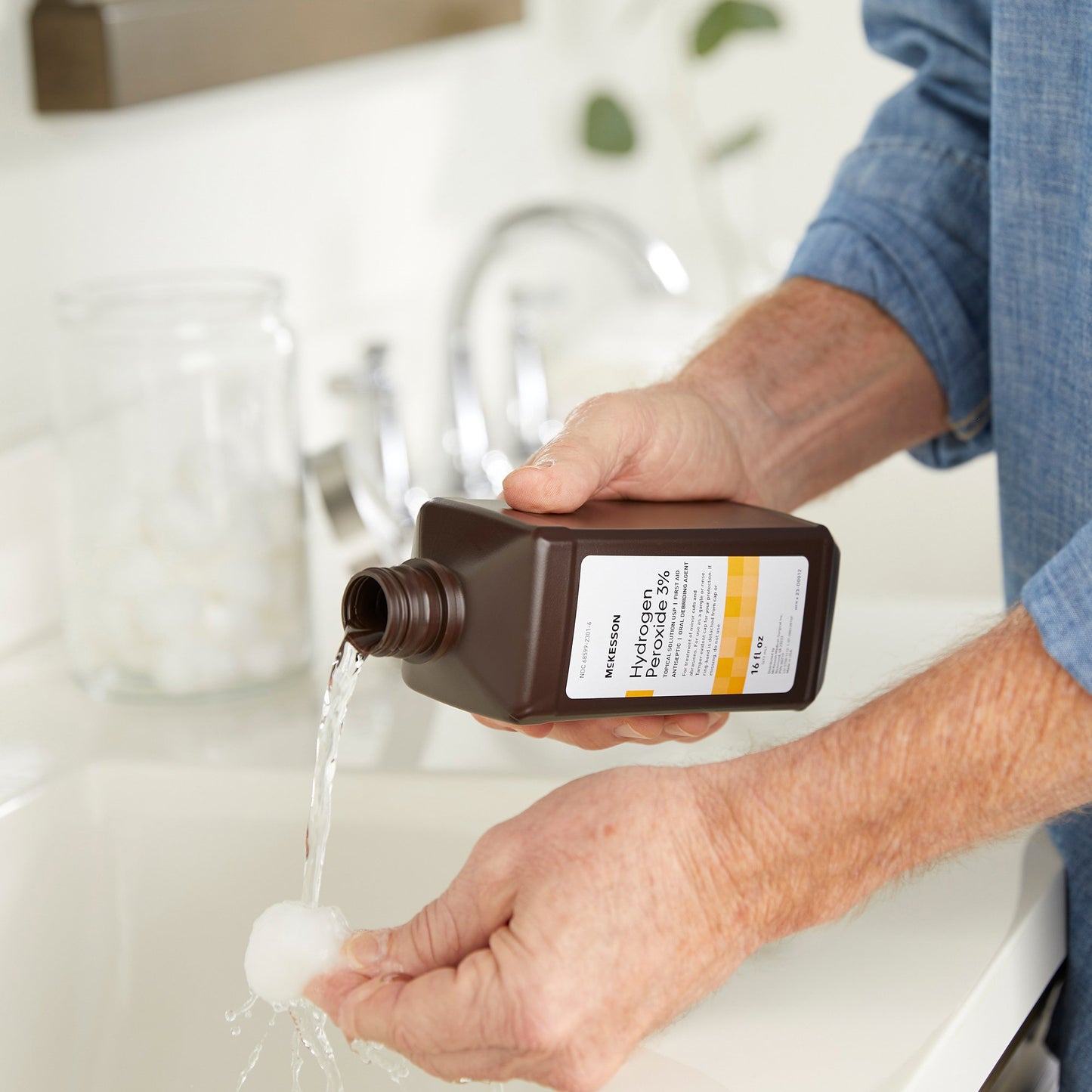 HYDROGEN PEROXIDE, 3% 16OZ (12/CS)