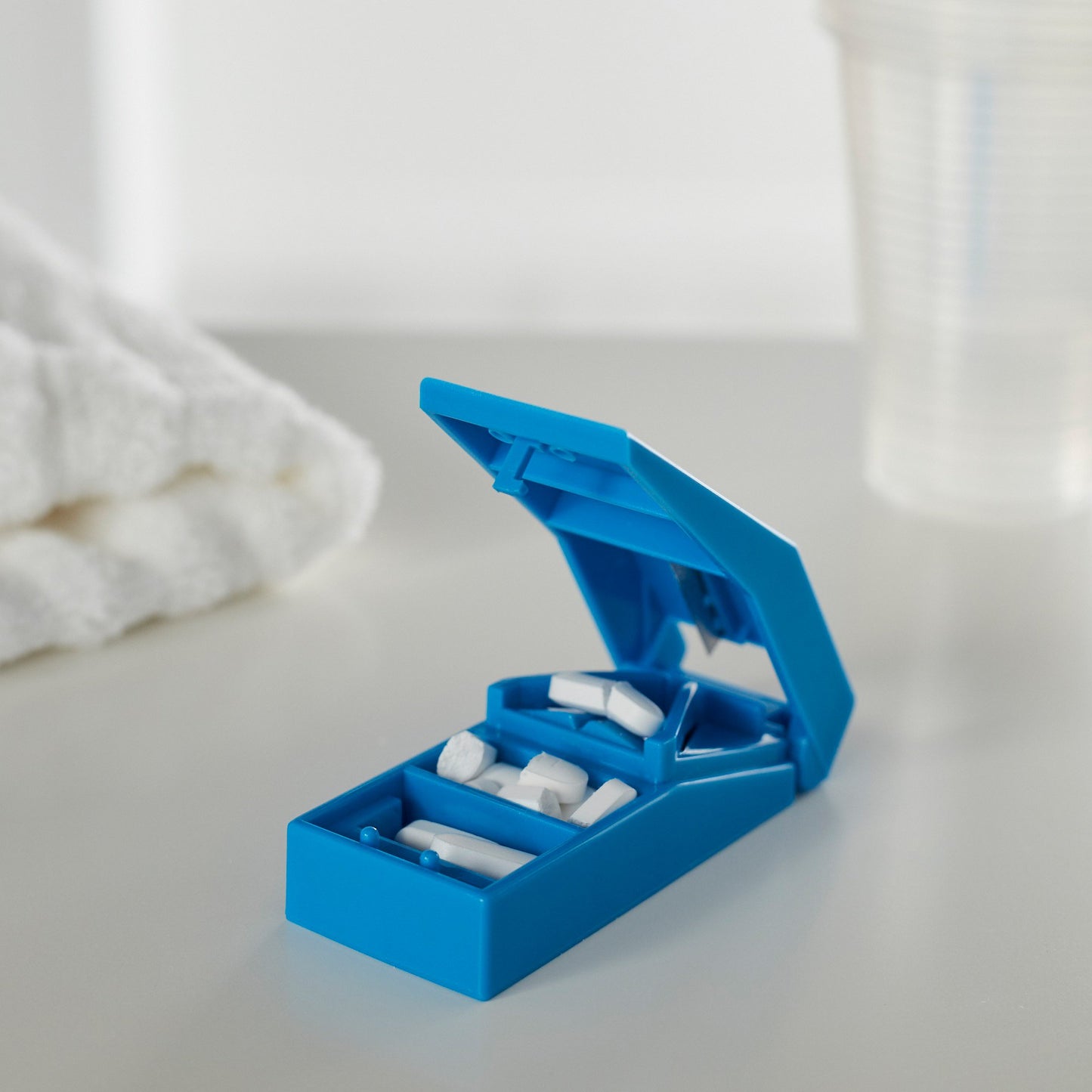 CUTTER, PILL LF MGM63