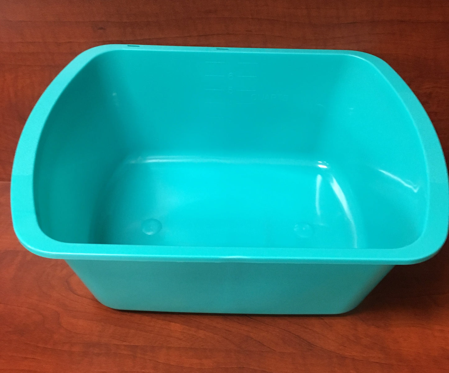 BASIN, WASH TURQUOISE 7QT (50/CS)