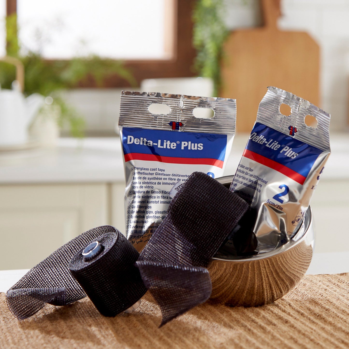 TAPE, CAST DELTA-LITE+ 2"X4YDSBLK (10/BX)