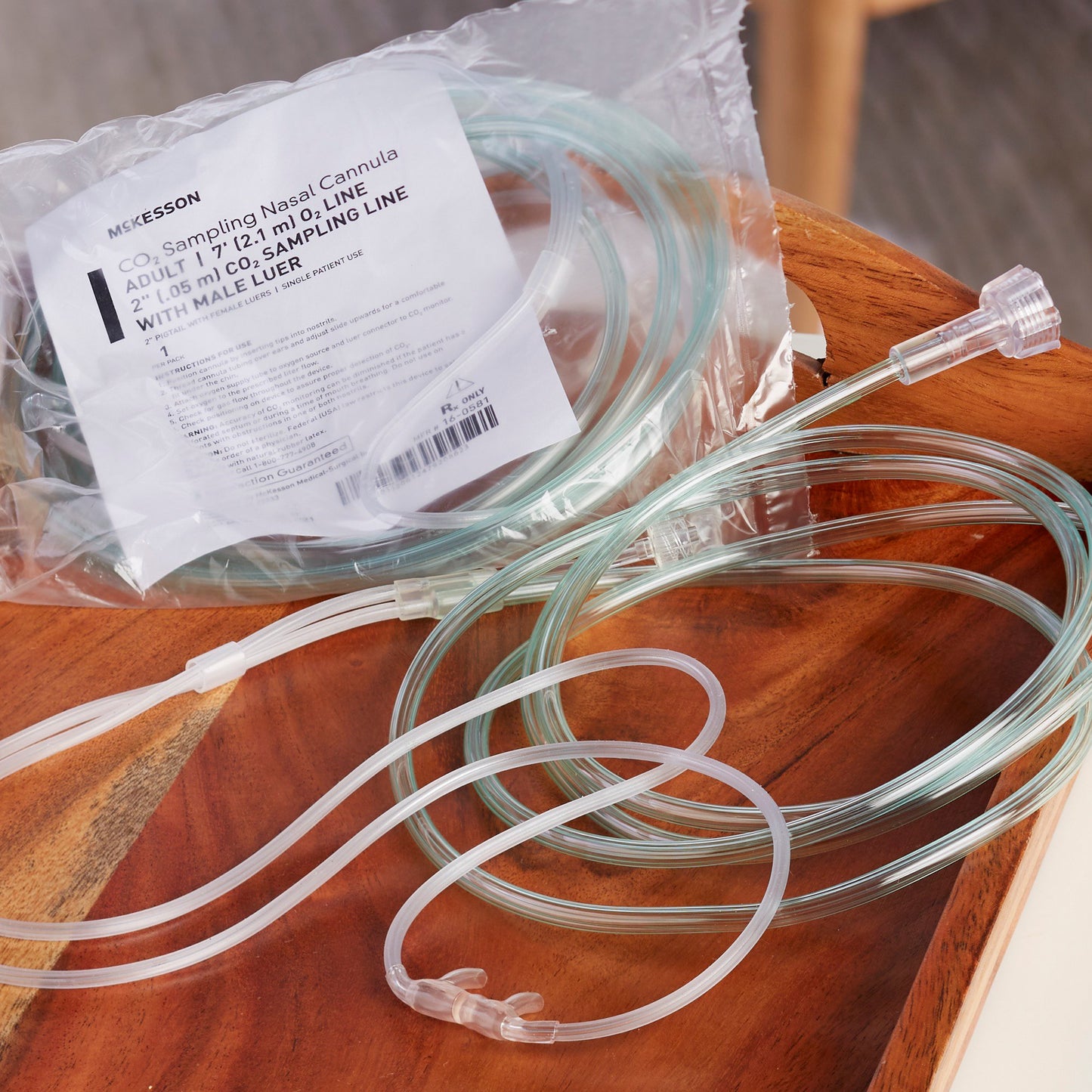 CONNECTOR, LUER MALE