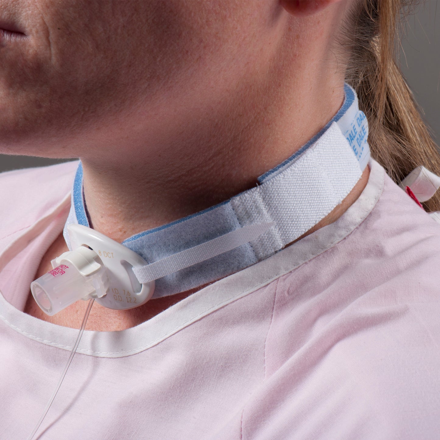 HOLDER, TRACH ADLT (10/BX)