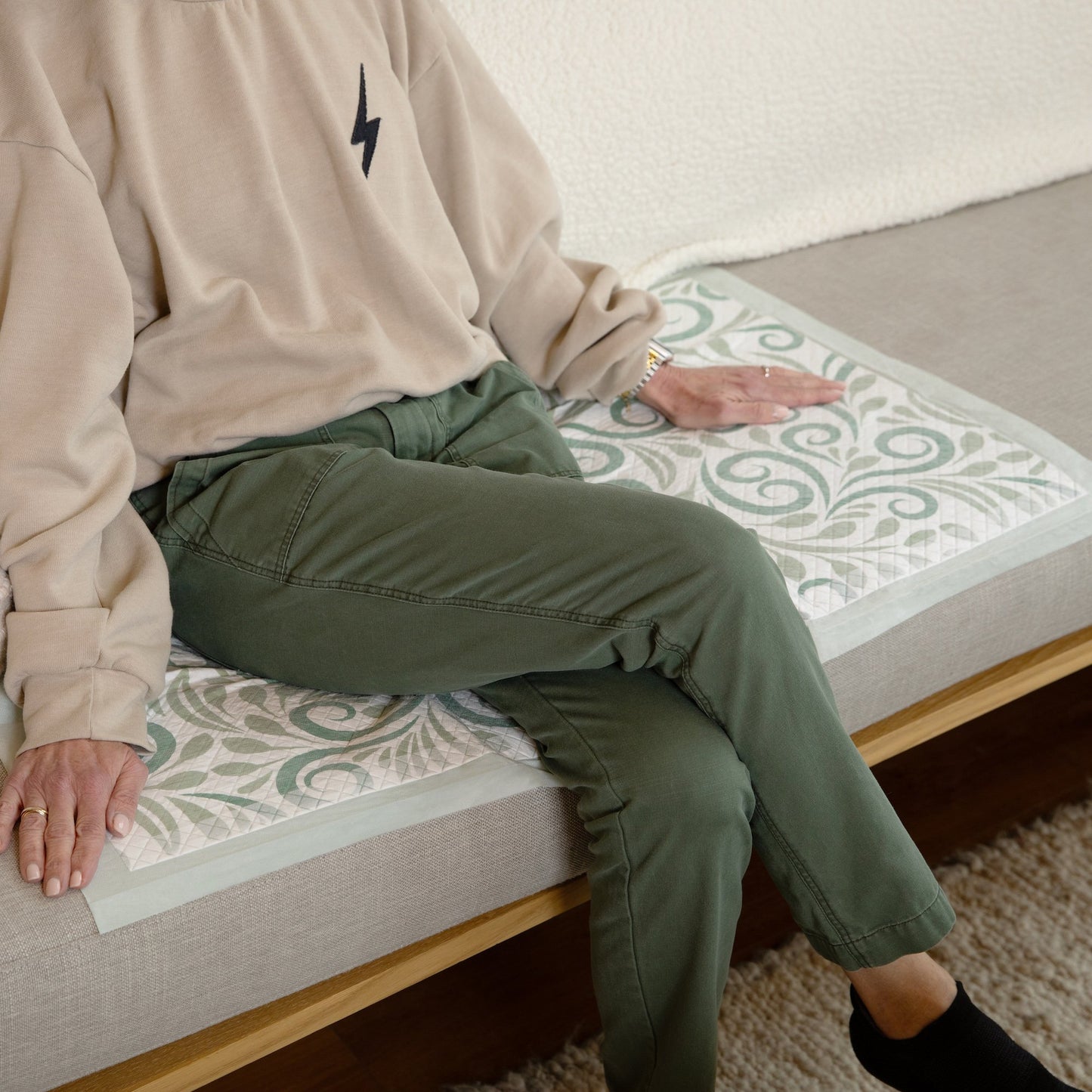 UNDERPAD, FLOURISH ABSRB F/SOFAS/BED SAGE GRN (25EA/BX 6BX/C