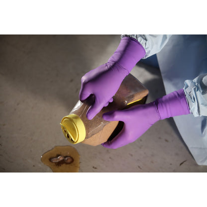 GLOVE, EXAM NTRL MED N/S EXTCFCHEMO (50/BX 10BX/CS)