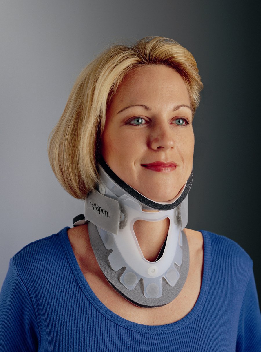 COLLAR SET, W/PAD ADLT REG