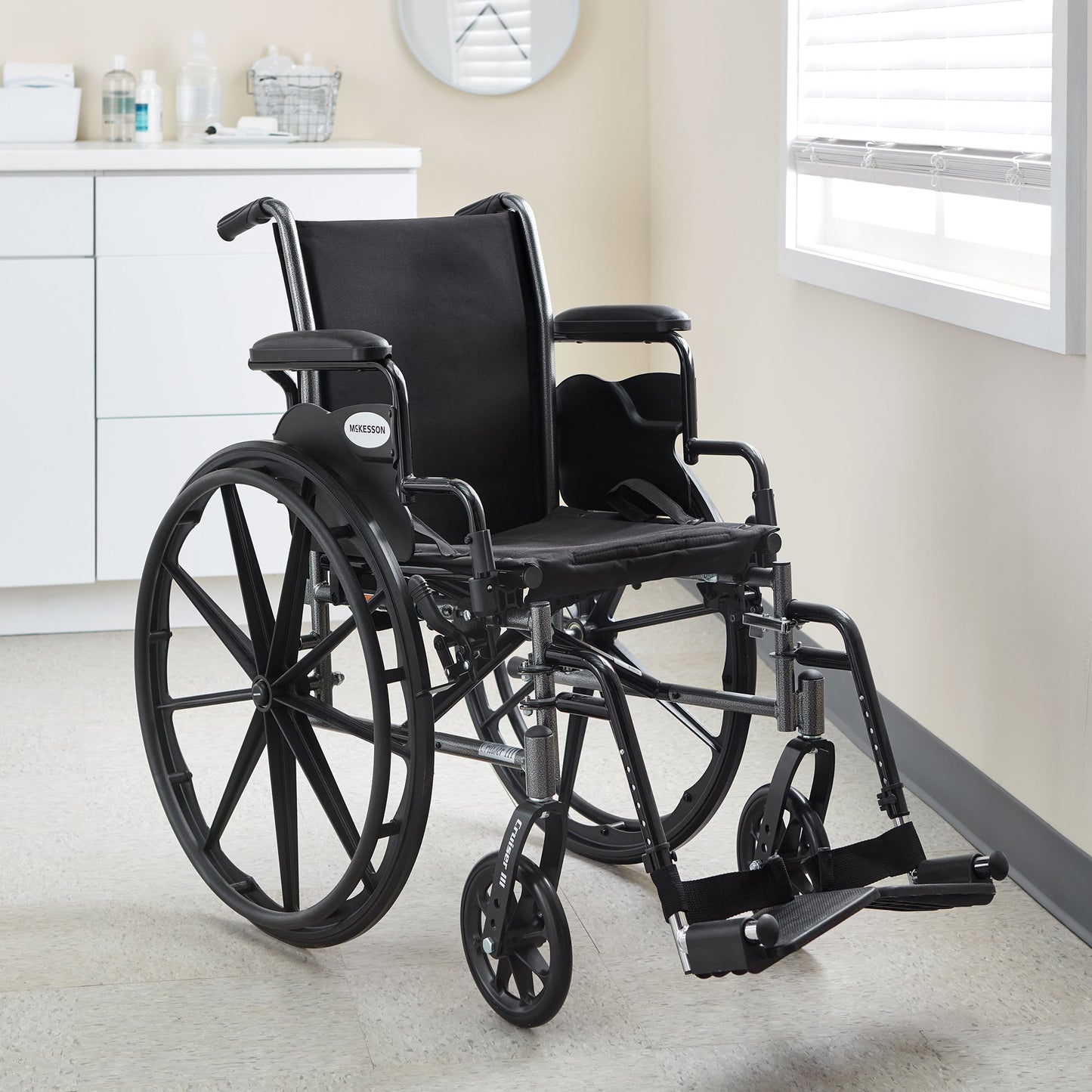 WHEELCHAIR, LTWT DDA SF 16" 300LBS