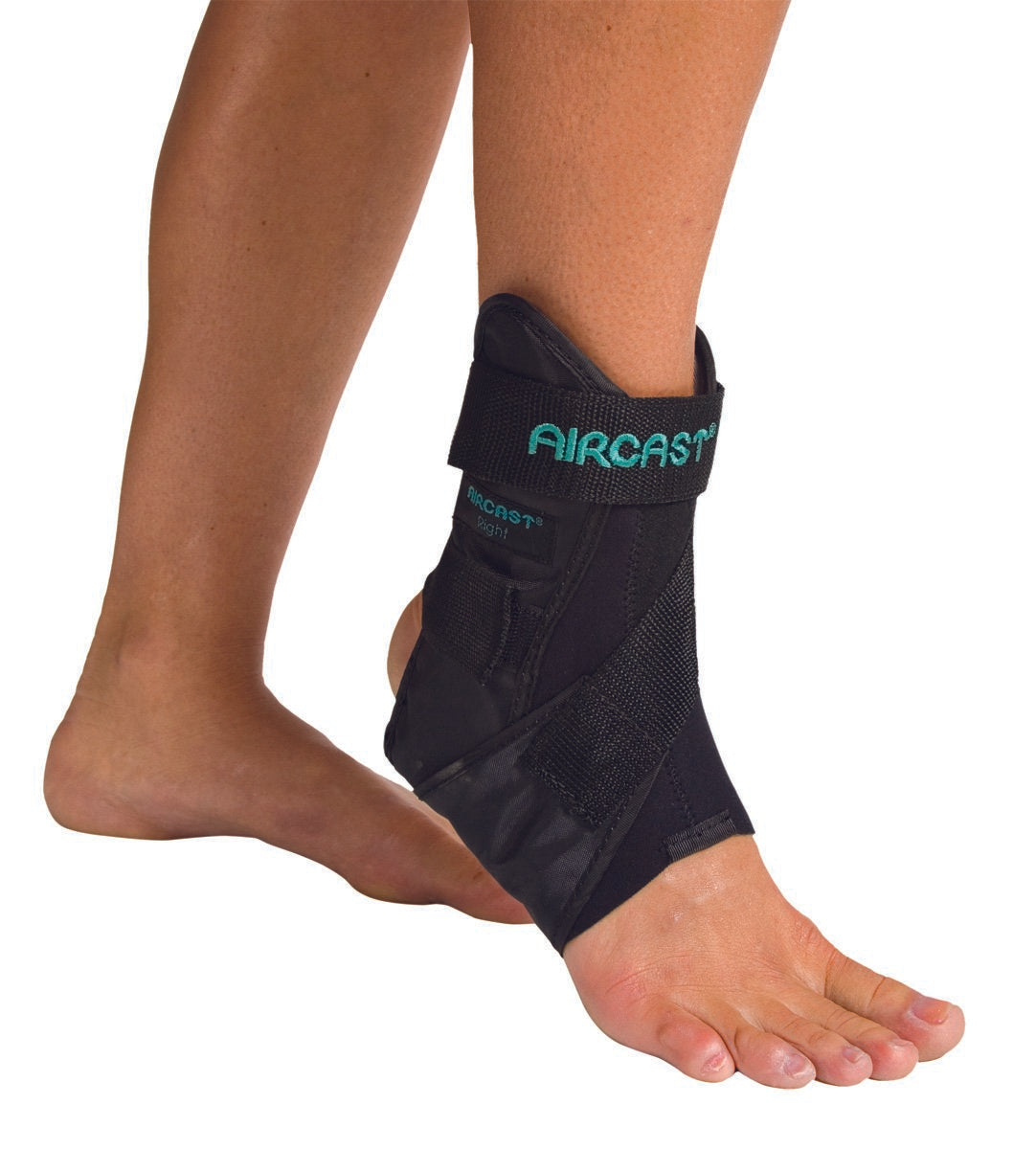 ANKLE BRACE, AIRSPORT LT MED